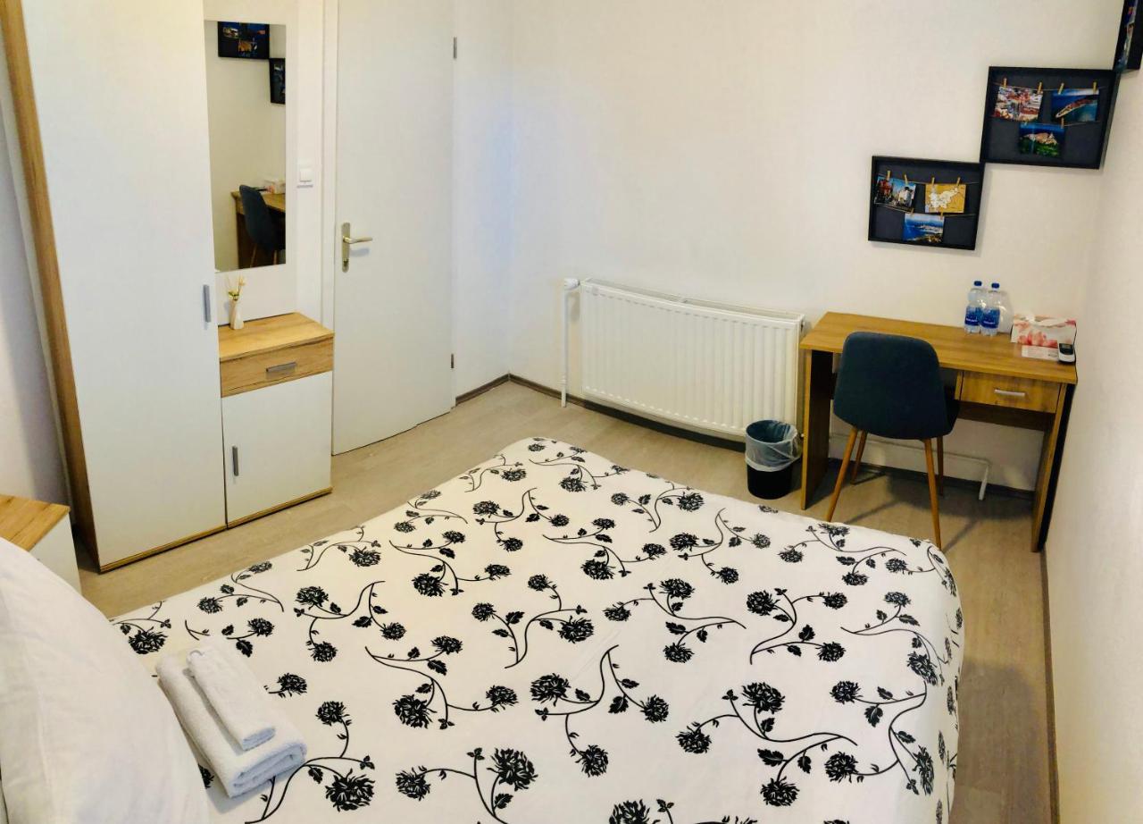 Lina Guest house