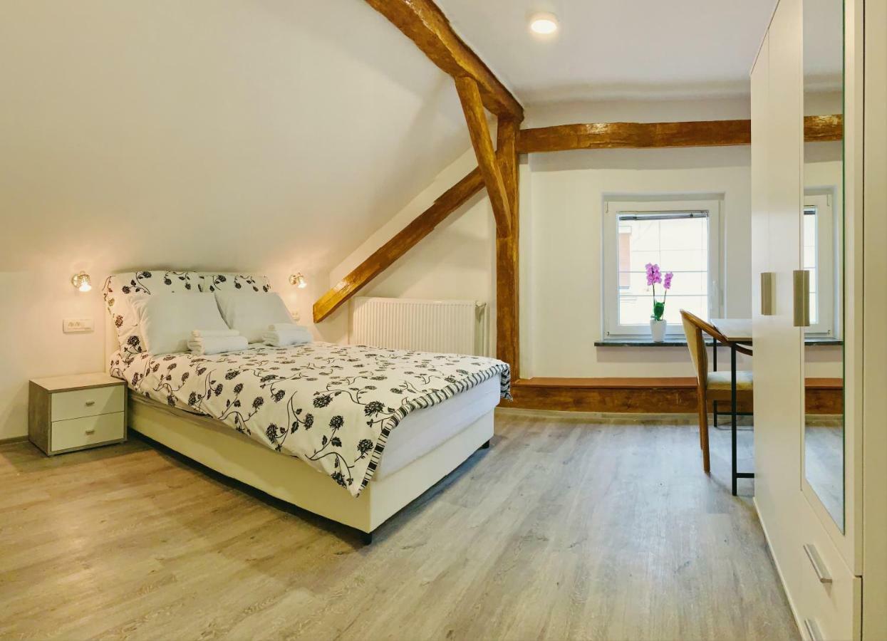 Lina Guest house